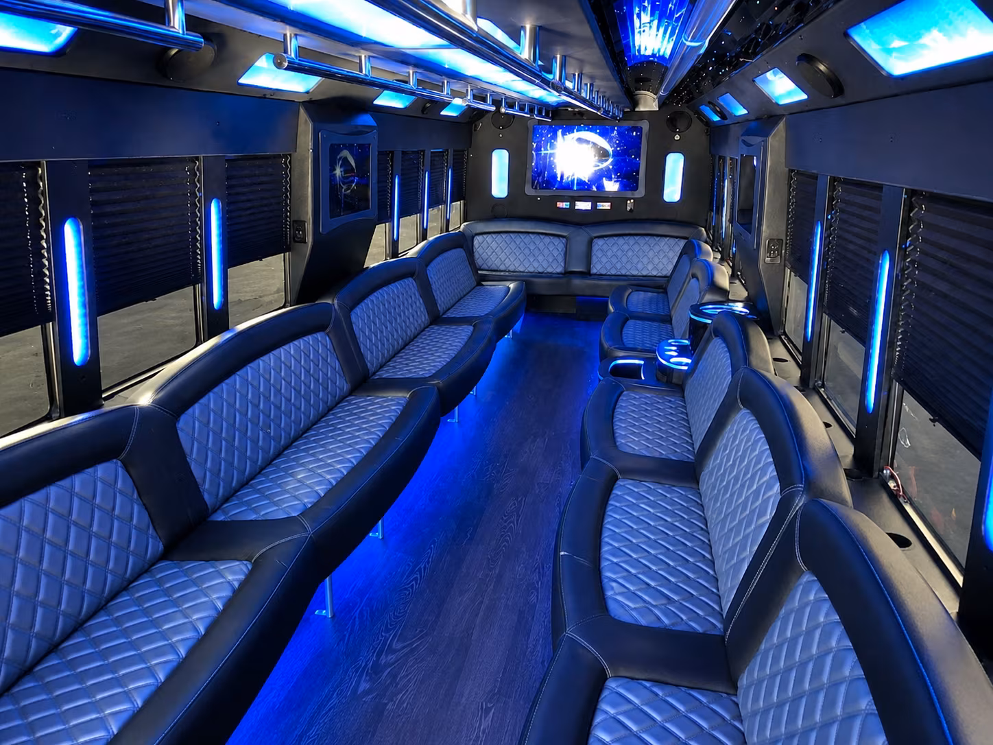 Rent a Bus to Jacksonville International Airport