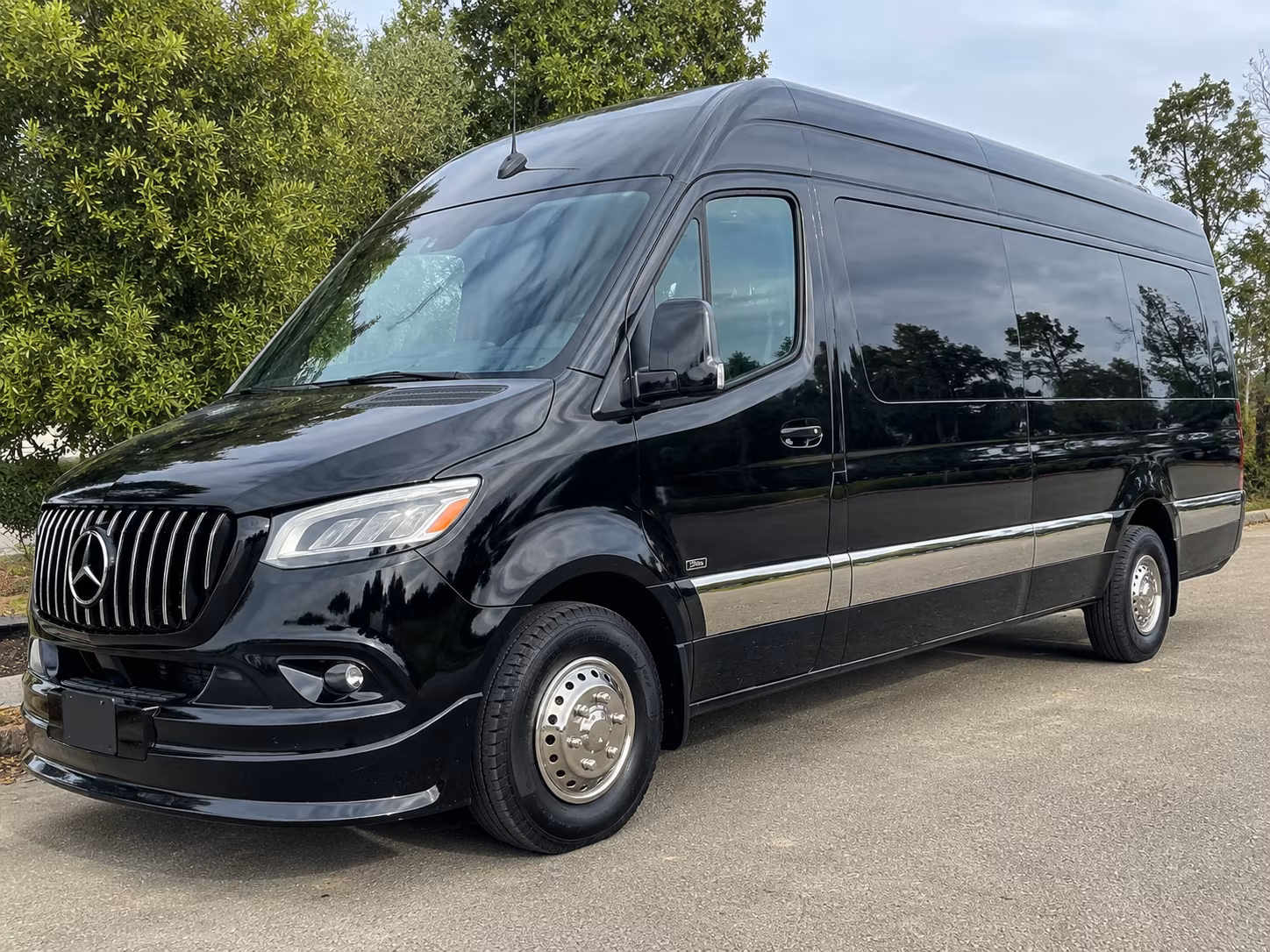 Deltona Wedding Transportation & Shuttle Service