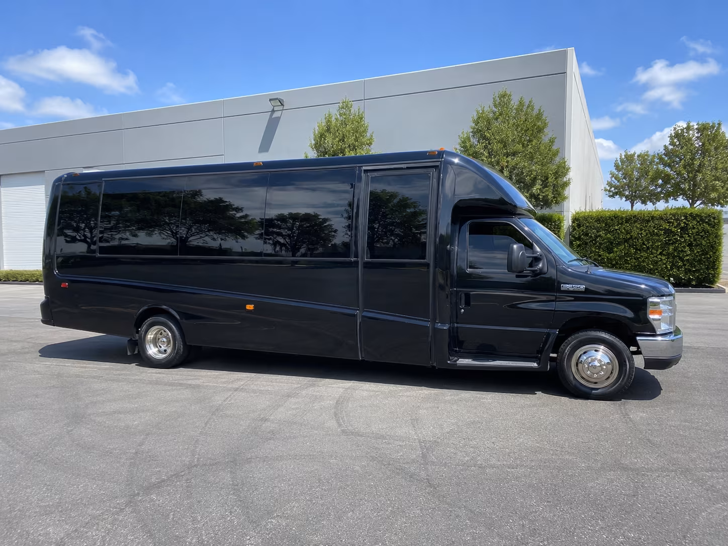 Gainesville Homecoming & Prom Party Bus Rentals