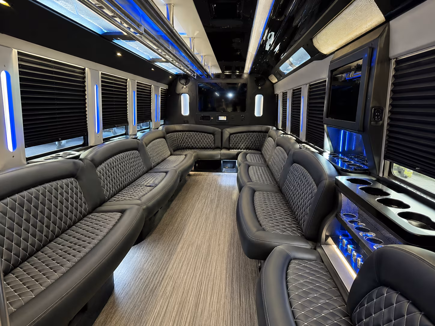 Jacksonville Birthday, Sweet 16, & Quinceañera Transportation party bus exterior