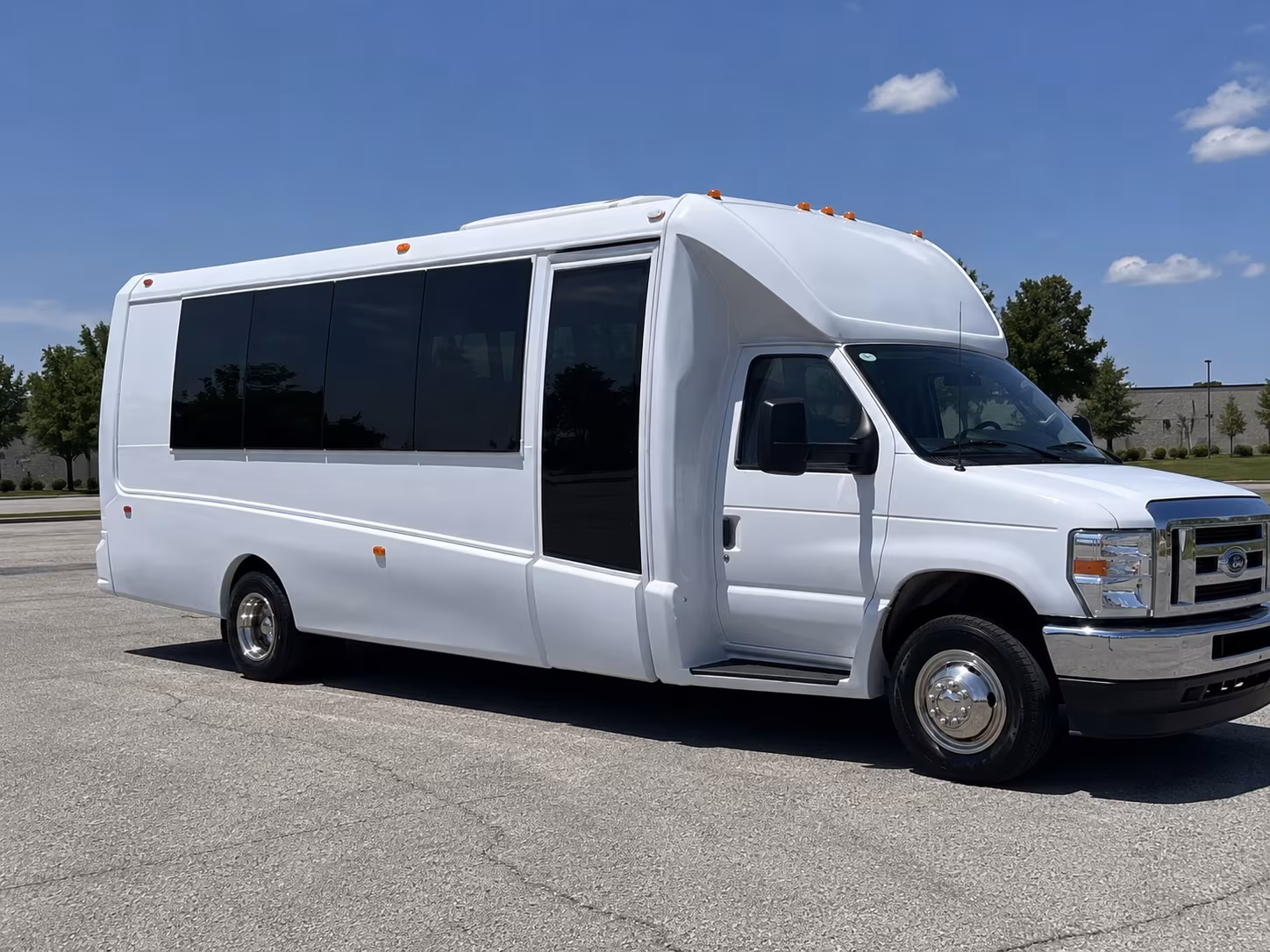 Jacksonville Winery Tour & Pub Crawl Transportation party bus exterior
