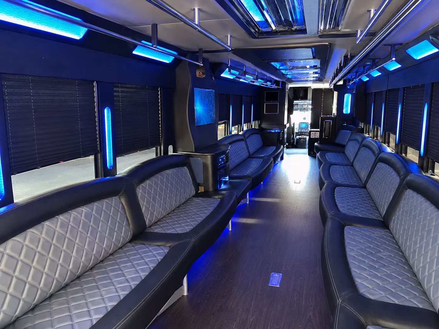 Pine Hills Birthday, Sweet 16, & Quinceañera Party Bus Rentals